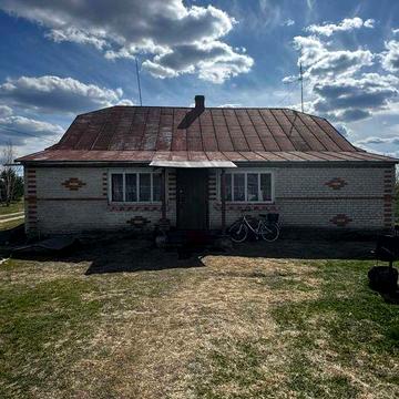 Продам будинок с.Лучичі 130кв