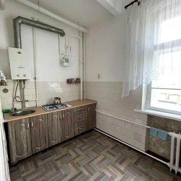 Оренда 2к квартири вул. Монастирська 3