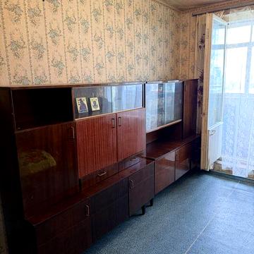 Сдам 1 ком кв м. Защитников  Украины