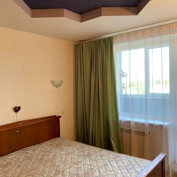 Оренда 2хкімн Воскресенський пр( Перова)13/2, комісія 25%