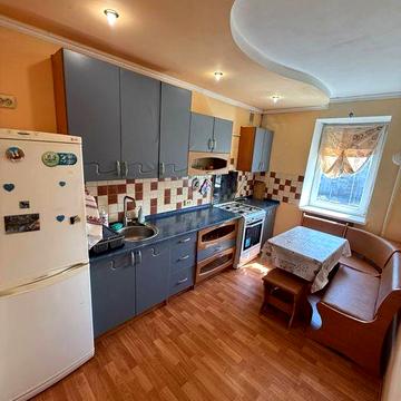 Продаж 3 кімнатної квартири
