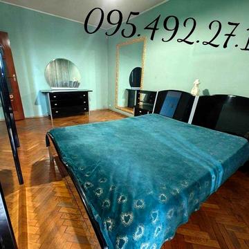 Продаж 3х кімнатної квартири Лівий берег метро Вирлиця Дарницький