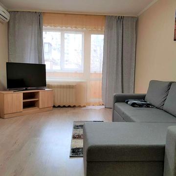 Продаж 2-кімнатної квартири, Шовковична 48