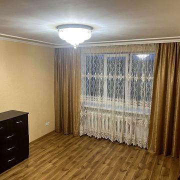 Камянецька вул., 52/2