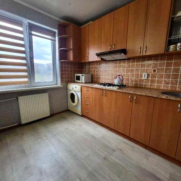 Оренда 1 кім. квартири Центральна Митниця.