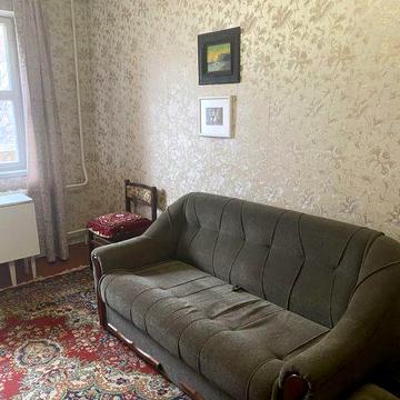 Здається 2-ох кімн. вул. Васильківська 40. метро поруч