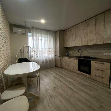 Оренда 1 кімнатної квартири в ЖК Преміум Парк