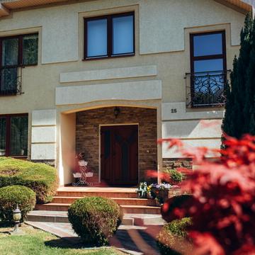 Володимирська вул.