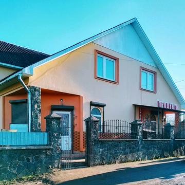 Рибарська, 1