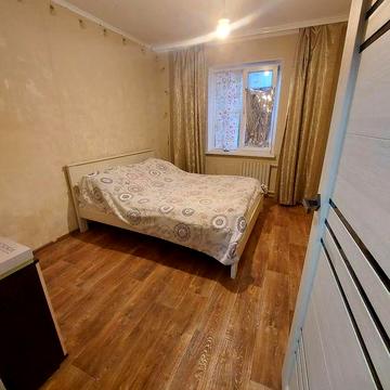 Сдам 2ком Королева 75/2 - Вильямса. 4этаж.