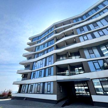 Продаж квартири 64 м² на 1 лінії моря 2 хв до пляжу Панорамний вид на море, балкон, паркінг 13 ст. Фонтану