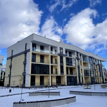 Дубищанська вул., 8