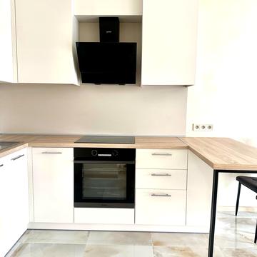 Михайла Максимовича вул. (Онуфрія Трутенка), 24-В