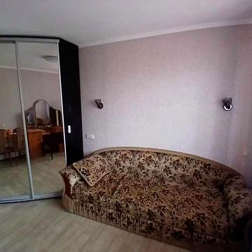 Здам кімнату в комунальній квартирі, Воскресенка, без господарів.