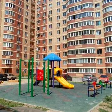 Продам 2 комн. квартиру 80 кв.м в ЖК "Янтарный"  из красного кирпича! ЖК Янтарный