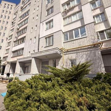 Сдам 1-ком просторную квартиру в новом кирпичном доме Титова / Суворова Алана Шепарда