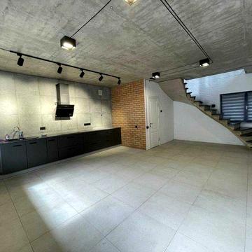 Оренда таун-хаусу в цетрі міста, поруч парк Шевченка, НУВГп