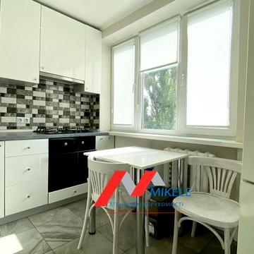 Вацлава Гавела бульв. (Івана Лепсе), 31