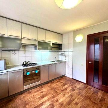 Продаю 3к квартиру на Пограничній, р-н Обленерго. ц1