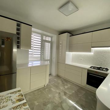 Урожайна вул., 3