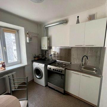 Сдам 2к квартиру в самом центре ТЦ Мост Сити