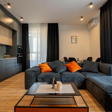 Лесі Українки бульв., 7-В