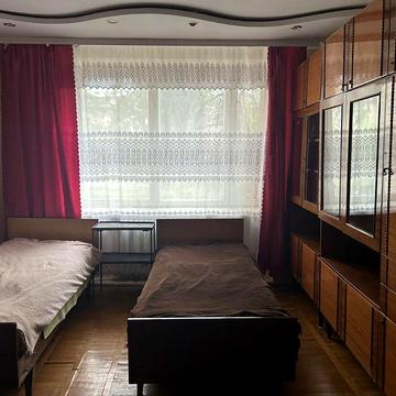 Здам 2 кімнатну квартиру на Бульварі Героїв Крут.