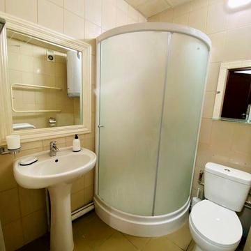 Власник! Квартира 30м2 з окремою спальнею, роздільне планування  Позняки Ахматової 16Б