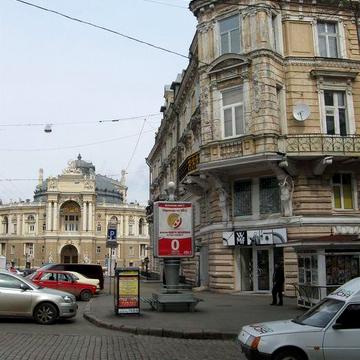 1-комн Дерибасовская/Оперный театр