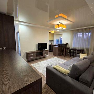 Оренда 3-х ком квартири центр(Сталеварів)