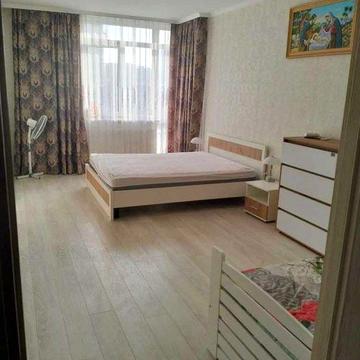 Здається в оренду 1-кімнатна квартира в новобудові по вул. Залізнична, 10