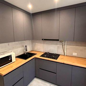 Сдаю 1 кім. Мокра 4, метро 10 хвил пішки