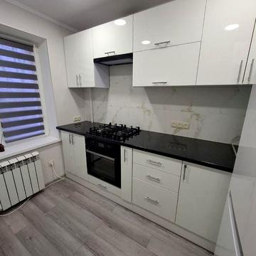 Продам 2 кімн. квартиру