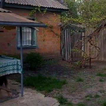 Здам будинок на довготривалий строк.