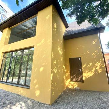 Продаю новый дом центр