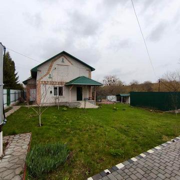 Продам дачу біля річки