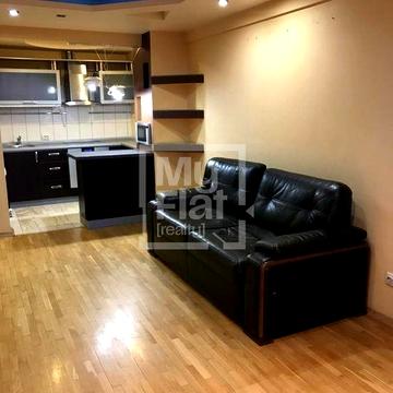 Київ        Академіка Заболотного вул., 126/1