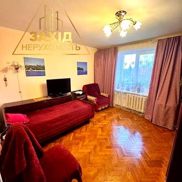 2 кімнатна неподалік центру 3 поверх, біля нового парку