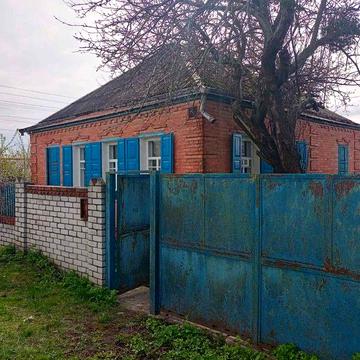 Продам дом в пгт Новопокровка,Чугуевский район.