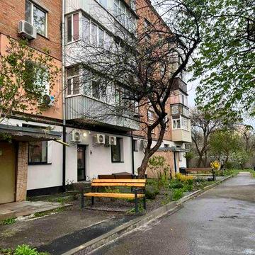 Двокімнатна квартира в центрі