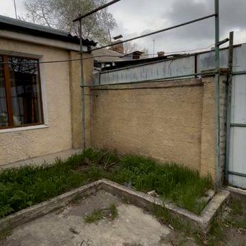 Квартира на земле с собственным двориком на Слободке