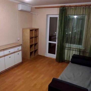 Однокімнатна квартира Троєщина оренда вул. О. Екстер