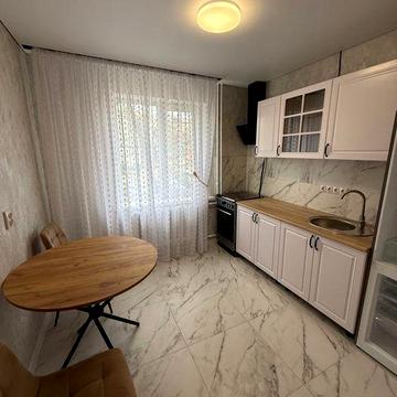 Здам 1 к квартиру Героїв Крут, 1 поверх, є все