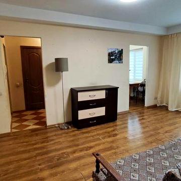 Продаётся 3 ком квартира Хортицкой микрорайон