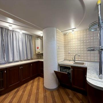 Большая трешка 87 метров с автономкой в Соляных,ост.Магеллан.1/9 кирпич