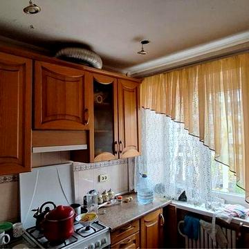 Продам 2-х кімнатру квартиру Нові Будинки