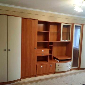 1 к, Борщагівка, Зодчих, швидк. трамвай, М Політех/Житомирська