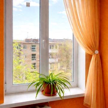 Сдаётся 1 ком.  ул.Победы