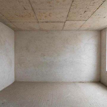 Продається сучасна 1-кімнатна квартира поруч із міським озером та парком.