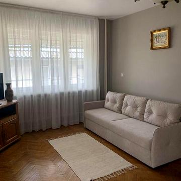 Здається будинок